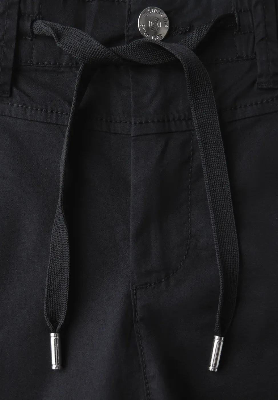 Bermuda avec détail de string