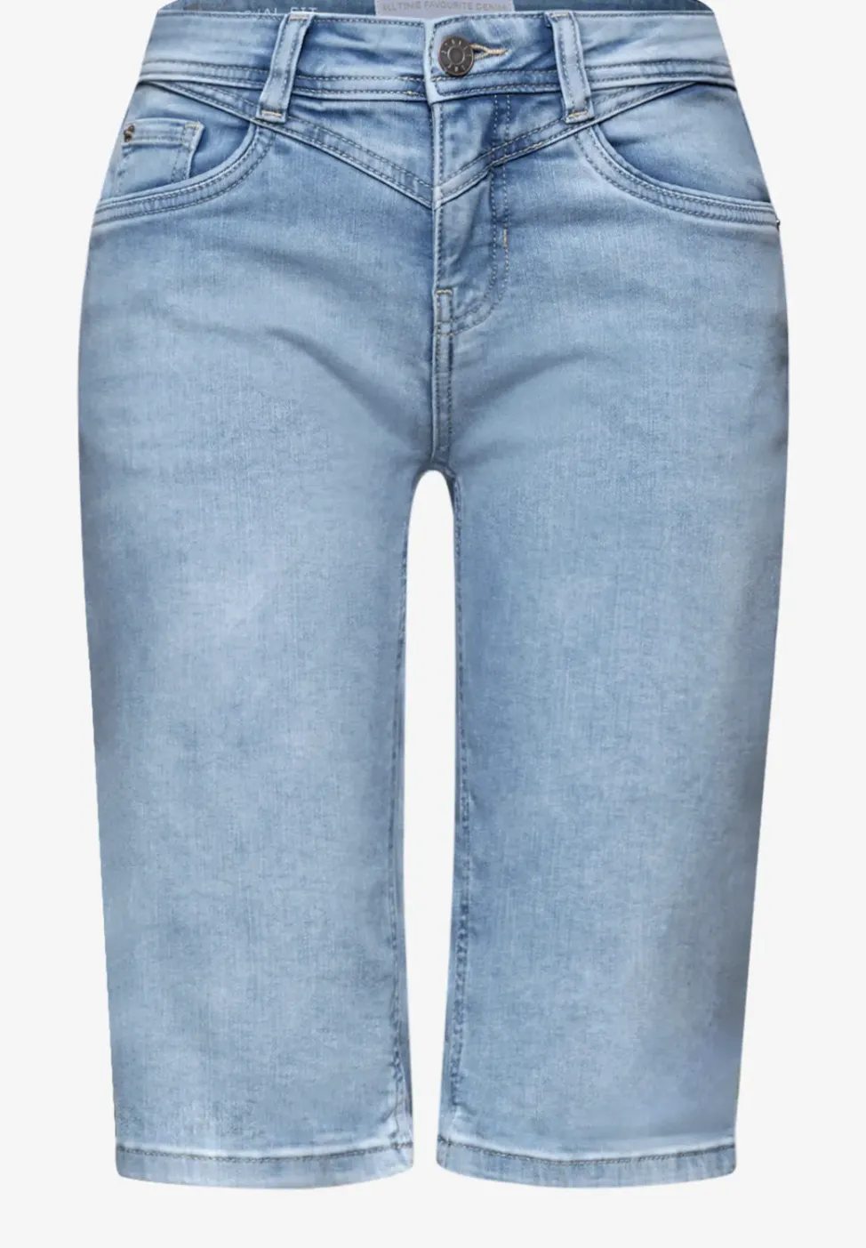Bermuda coupe slim avec revers