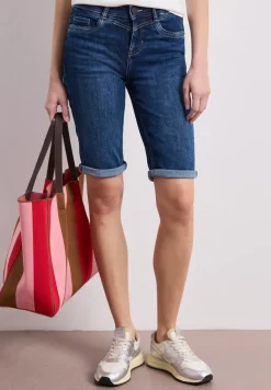 Bermuda en denim slim fit à revers