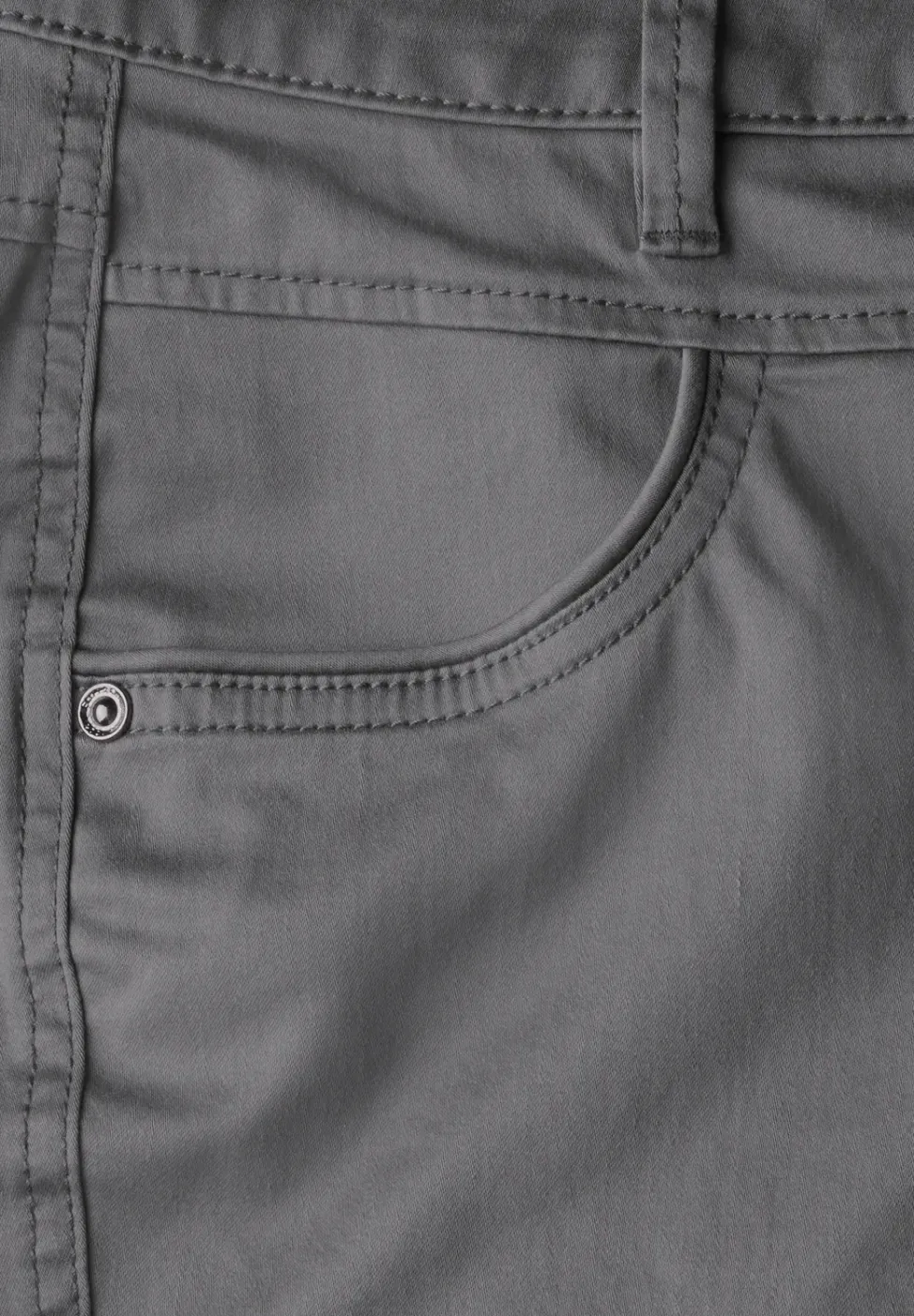 Bermuda en satin
