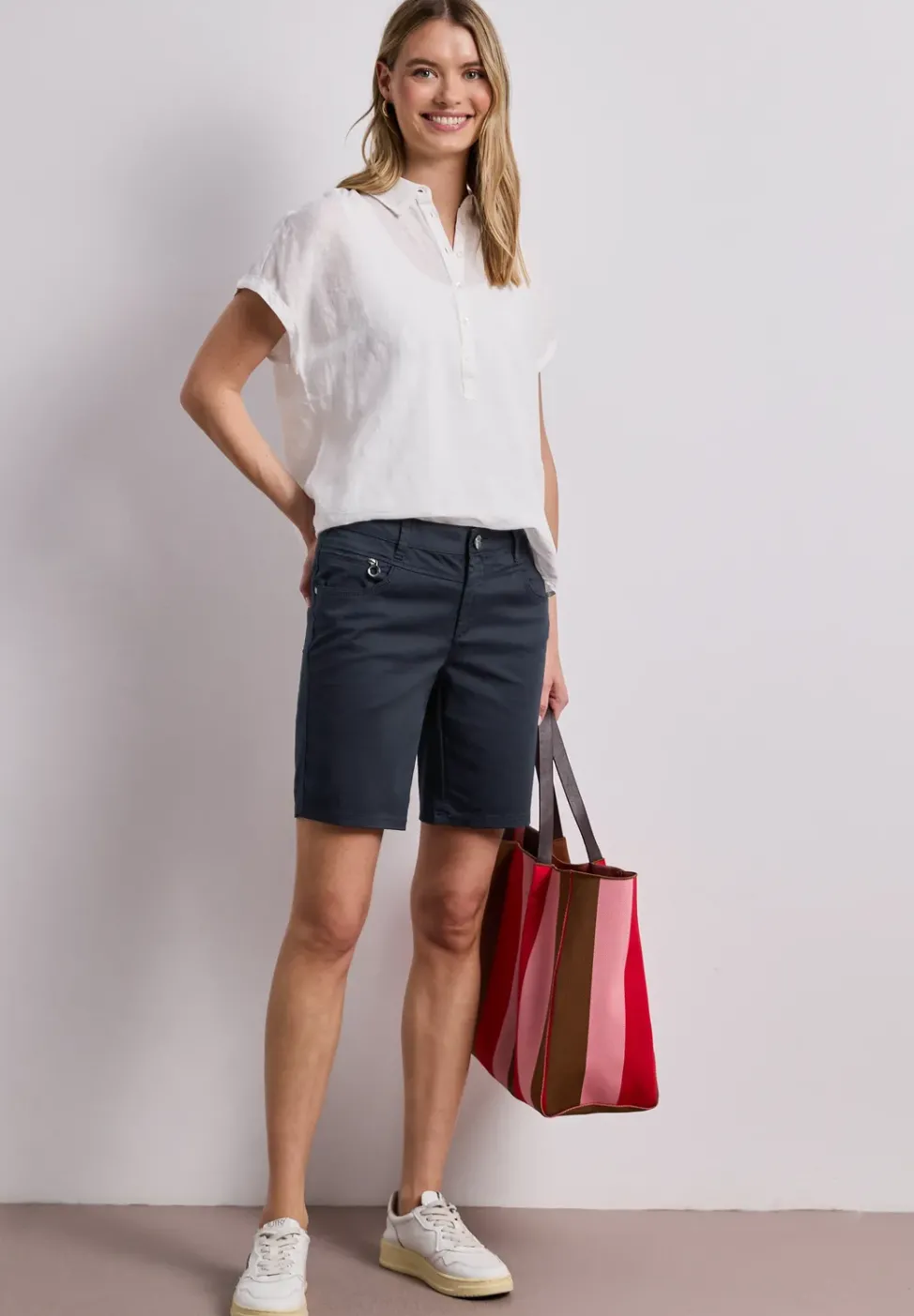 Bermuda Mid Waist en satin