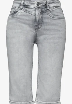 Bermuda slim à revers