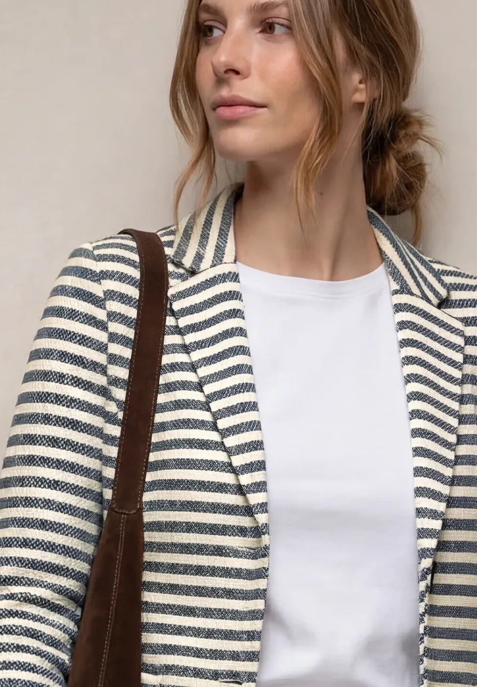 Blazer basique à rayures avec bouton