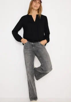 Blouse à col fendu