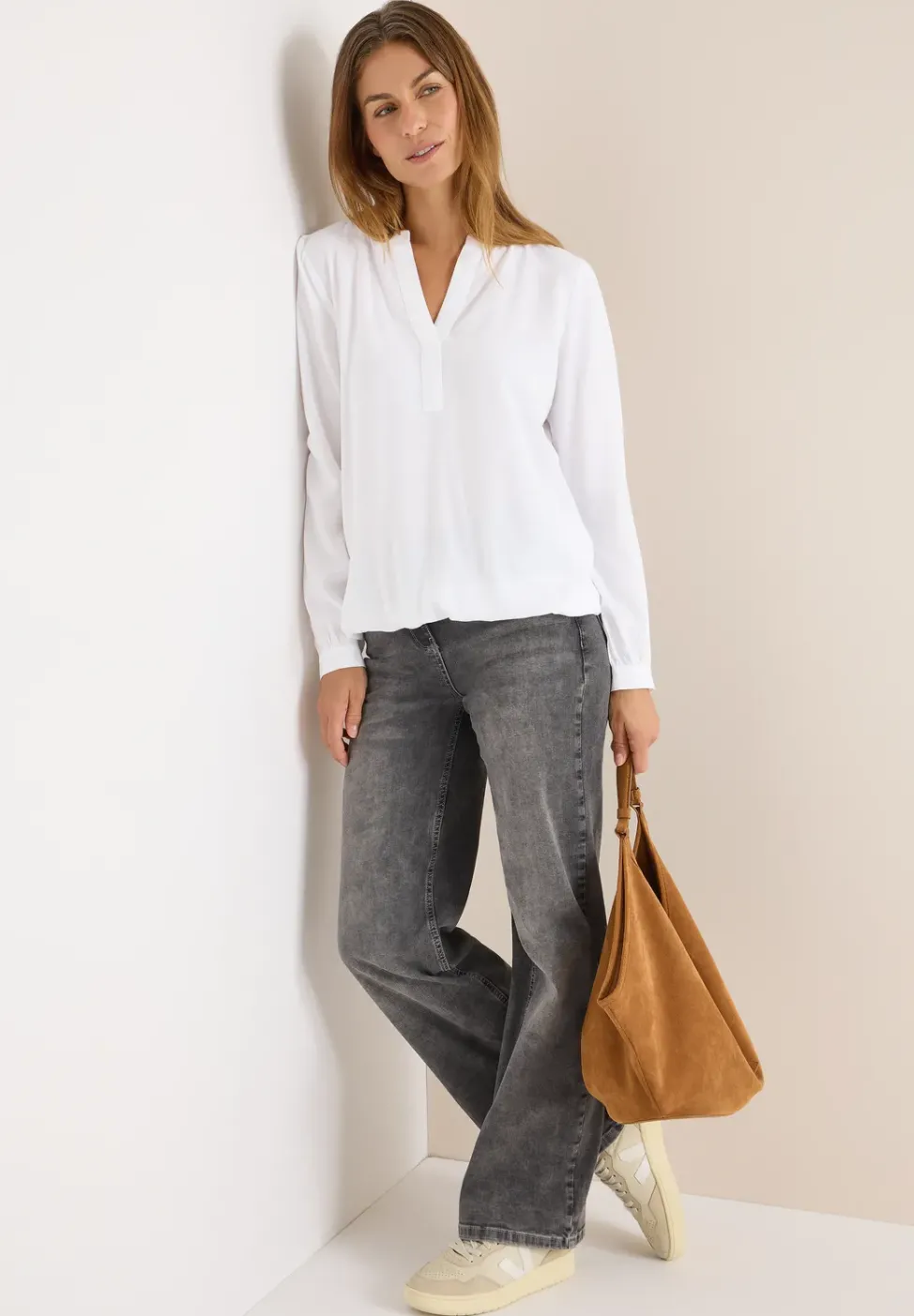 Blouse à col fendu