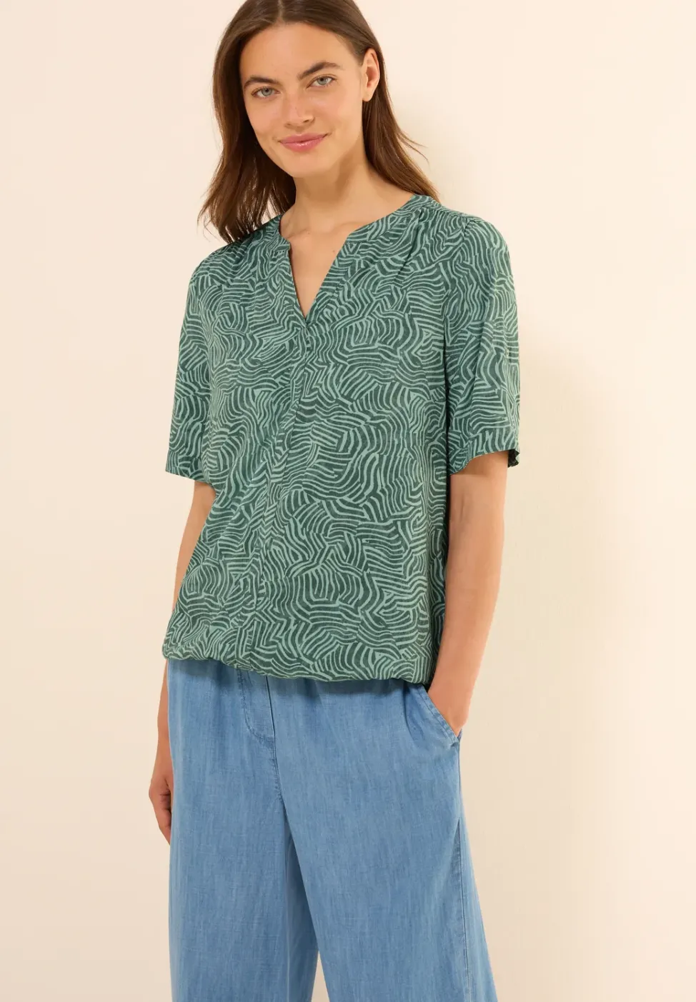 Blouse à col fendu à motifs