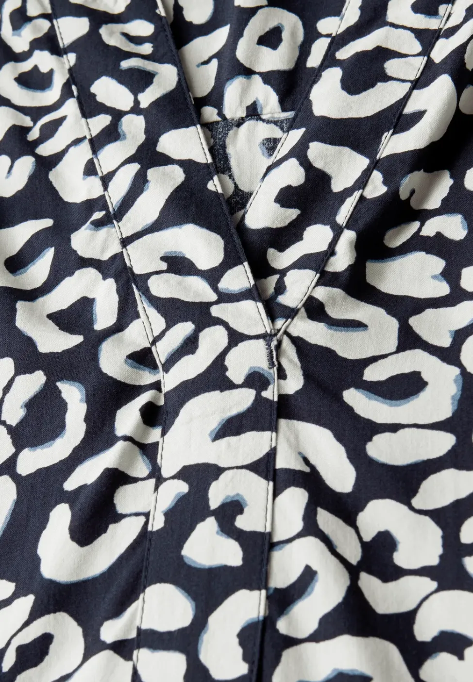 Blouse à col fendu à motifs