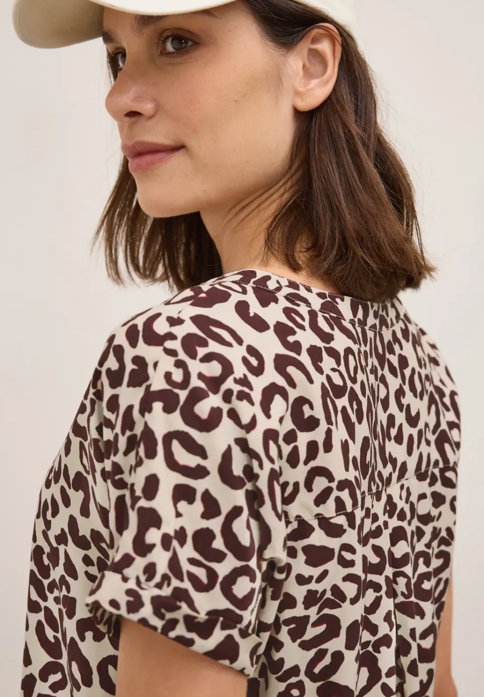 Blouse à col fendu à motifs