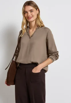 Blouse à col fendu avec bande