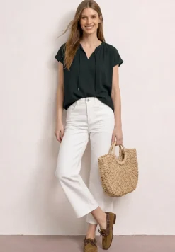 Blouse à col fendu avec détail smocké