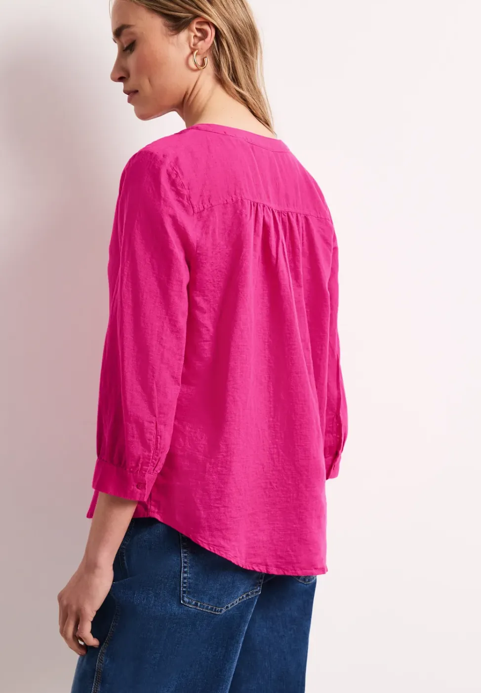 Blouse à col fendu en lin mélangé