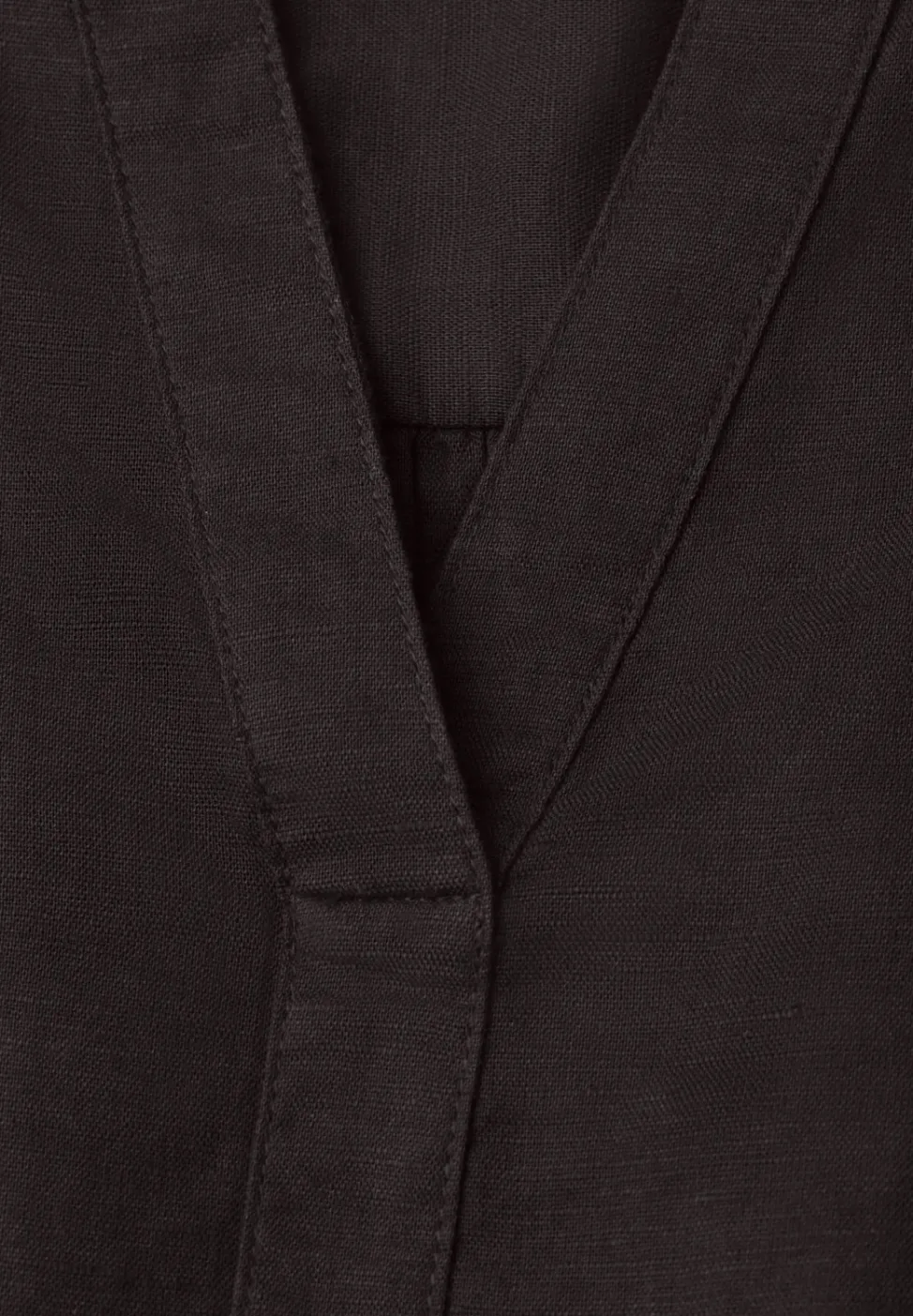 Blouse à col fendu en lin mélangé