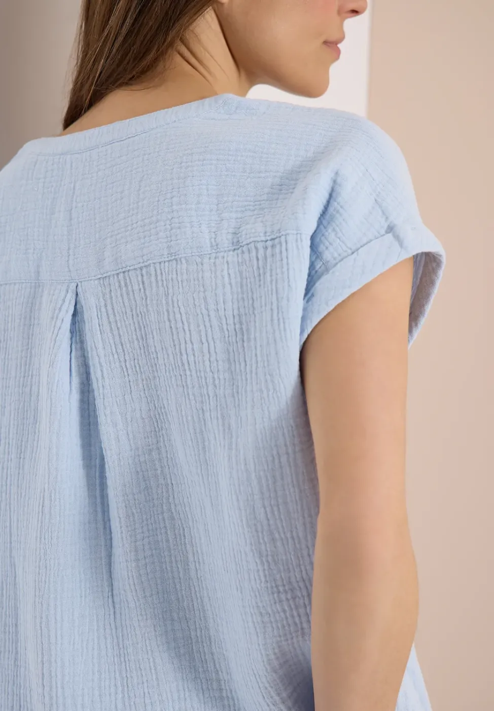 Blouse à col fendu en mousseline de soie