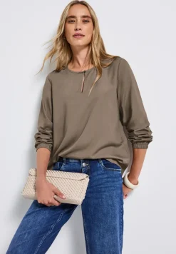 Blouse à col rond avec découpe
