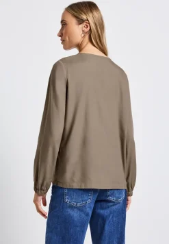 Blouse à col rond avec découpe