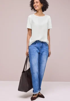 Blouse à col rond et manches courtes bouffantes