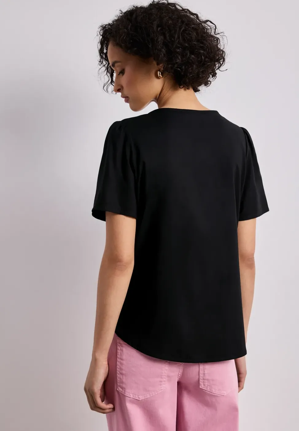 Blouse à col rond et manches courtes bouffantes