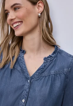 Blouse à manches 3/4 avec détails volantés