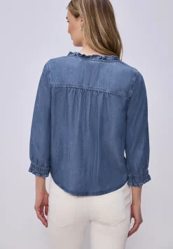 Blouse à manches 3/4 avec détails volantés