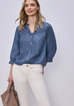 Blouse à manches 3/4 avec détails volantés