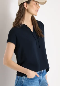 Blouse à manches courtes avec mélange de structures