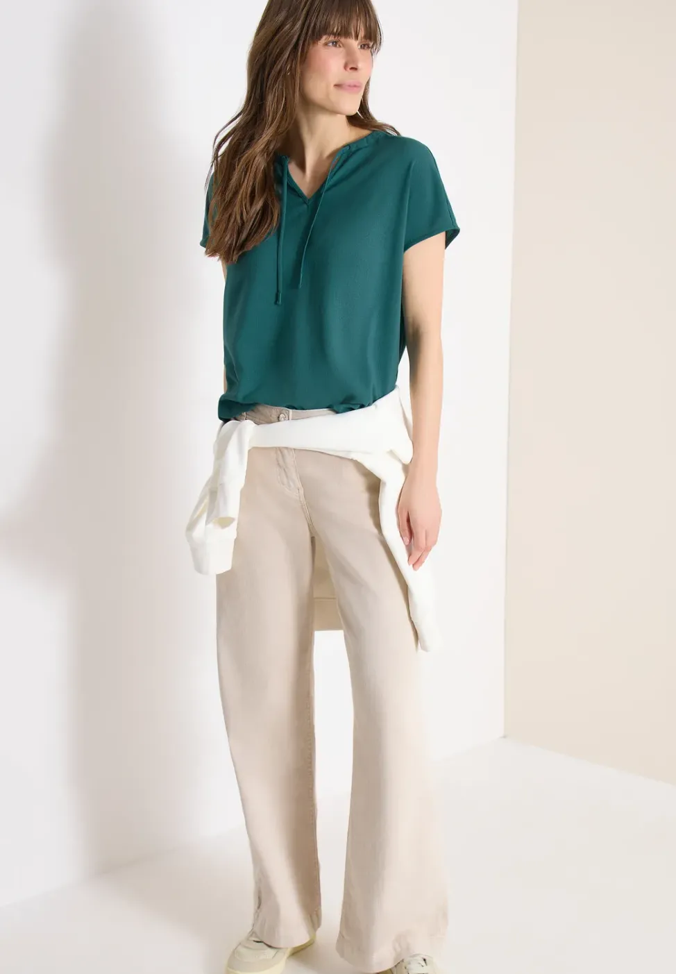 Blouse à manches courtes avec mélange de structures