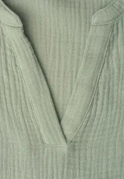 Blouse à manches courtes en qualité mousseline