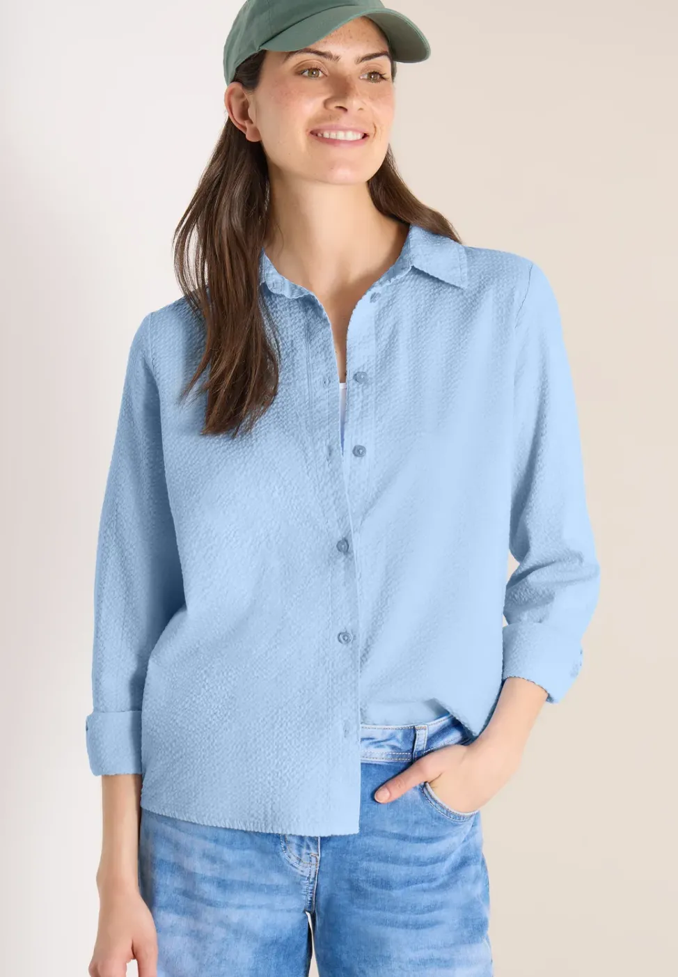 Blouse à manches longues avec structure et boutons