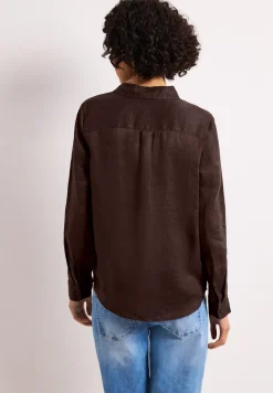 Blouse à manches longues avec poches sur la poitrine