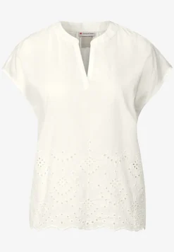 Blouse avec broderie
