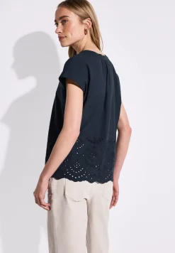 Blouse avec broderie