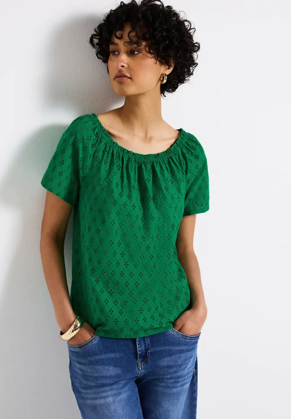 Blouse avec broderie ajourée