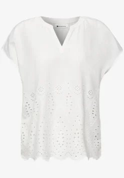 Blouse avec broderie anglaise