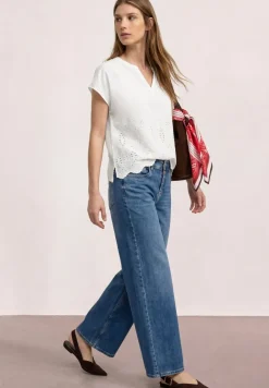 Blouse avec broderie anglaise
