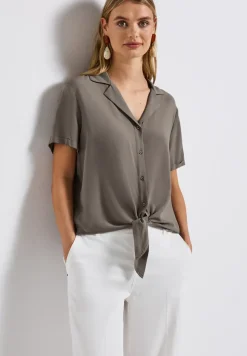 Blouse avec col bowling