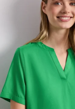 Blouse avec col fendu et turn-up
