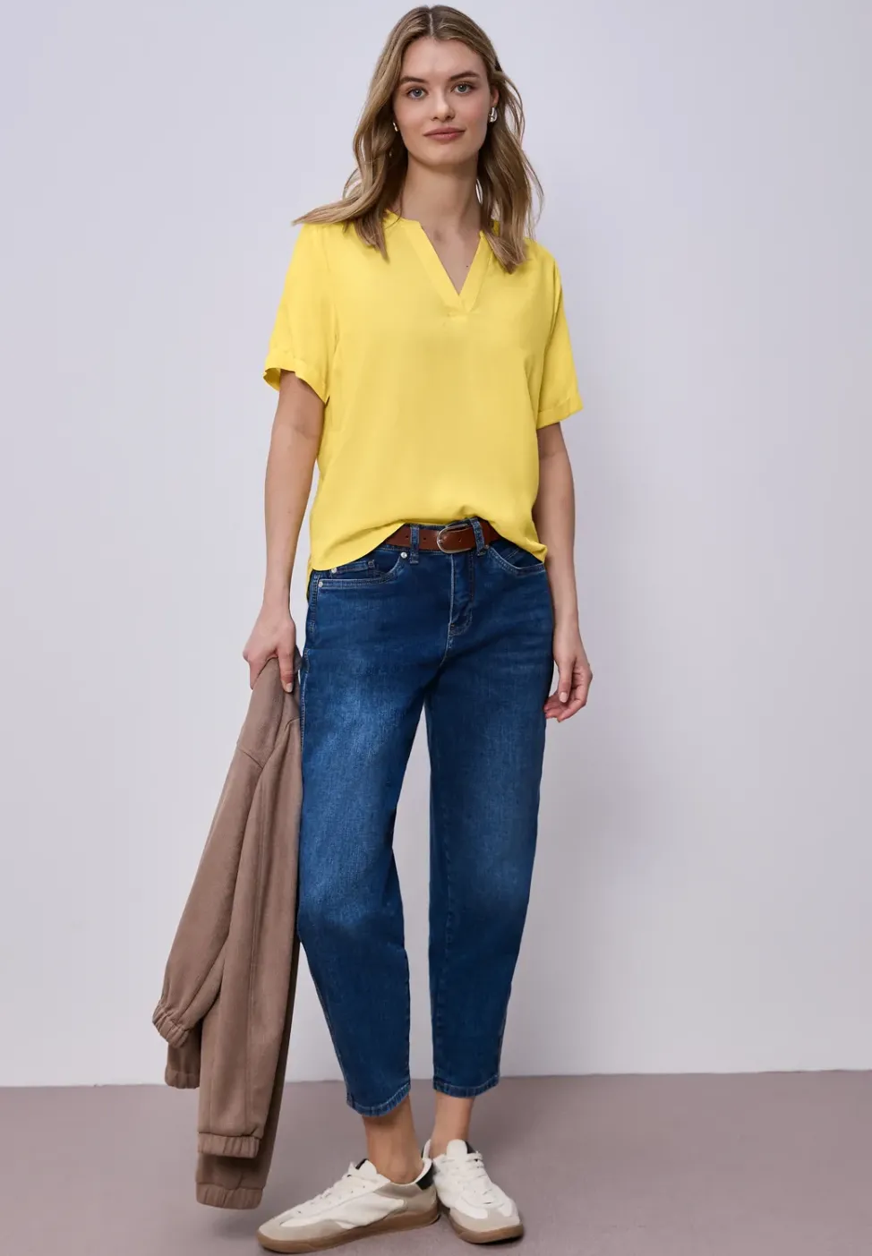 Blouse avec col fendu et turn-up
