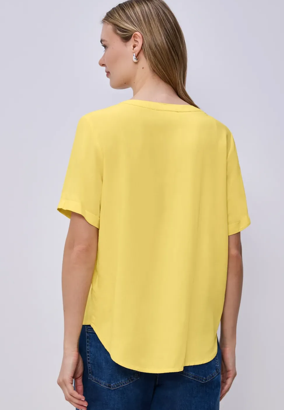 Blouse avec col fendu et turn-up