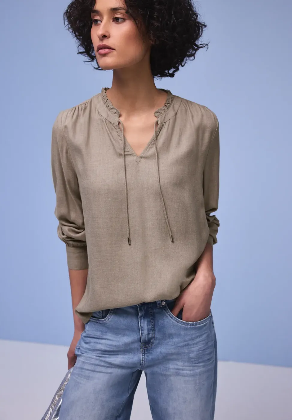 Blouse avec détail de ruches