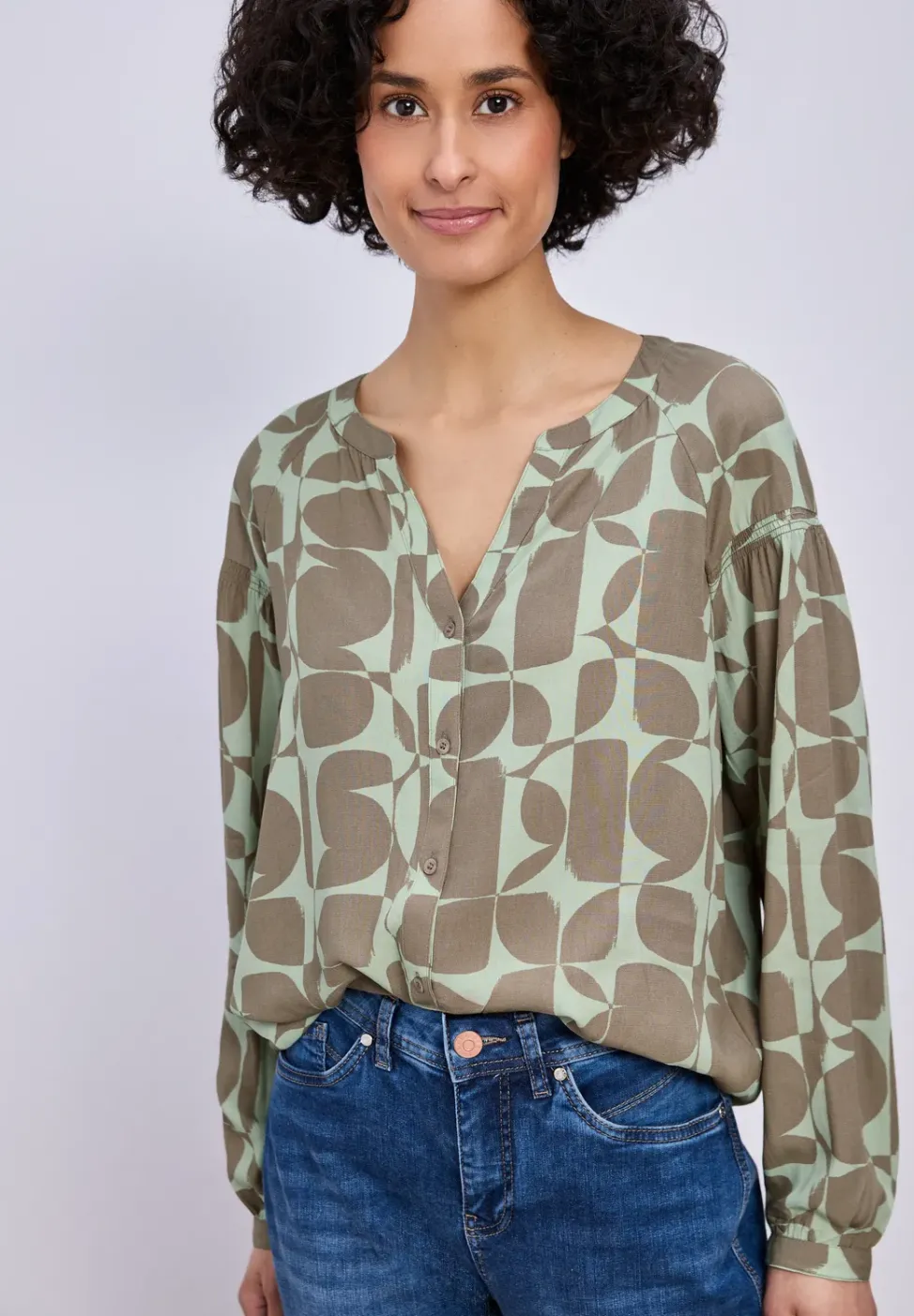 Blouse avec détail smocké