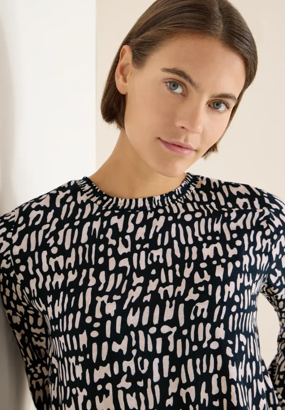 Blouse avec encolure smockée