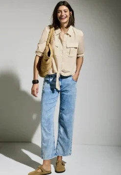 Blouse avec nœud à l'ourlet