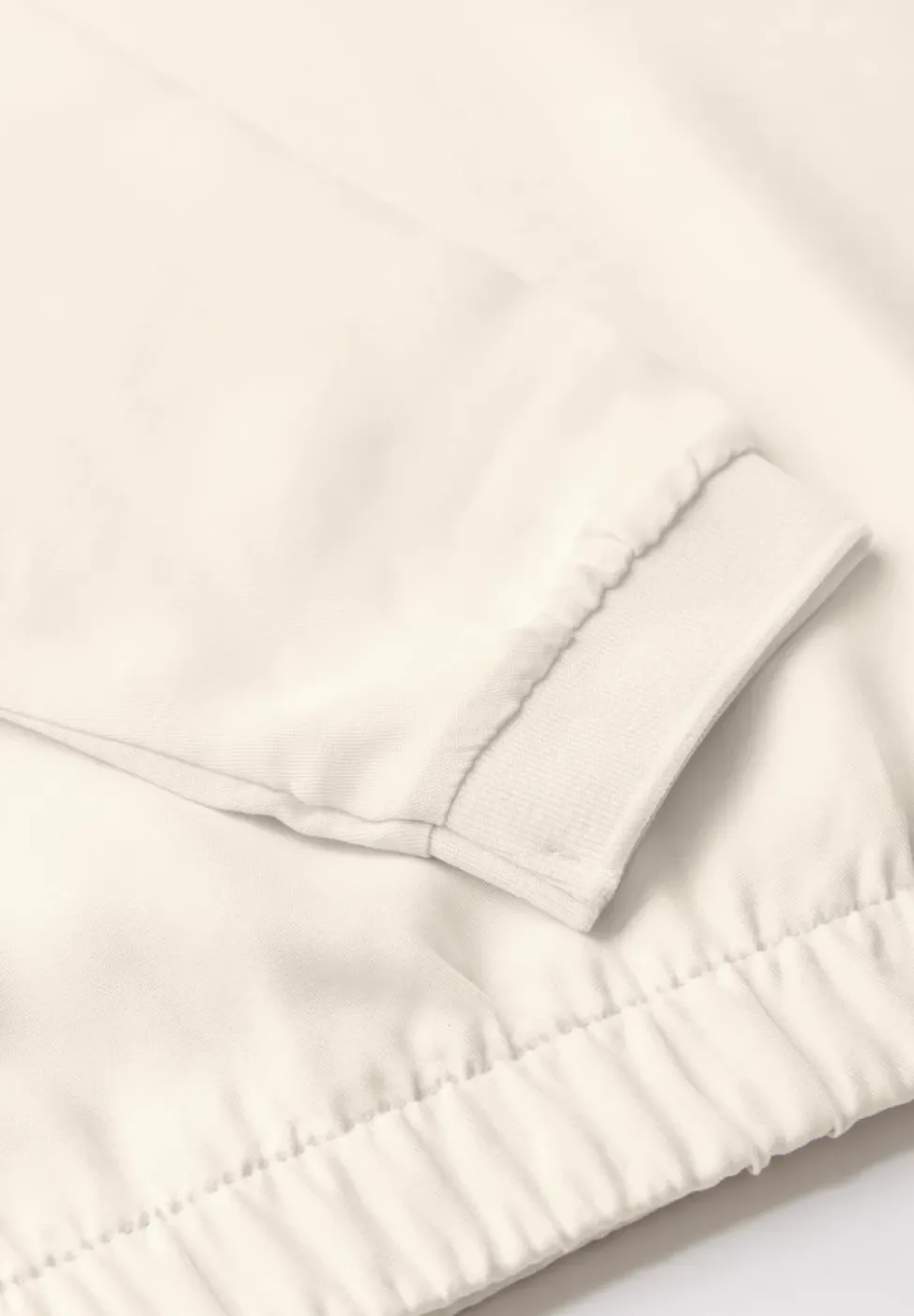 Blouse avec ourlet froncé