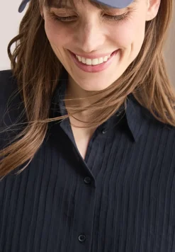 Blouse courte structurée