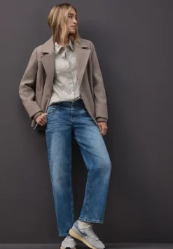 Blouse d'affaires rayée