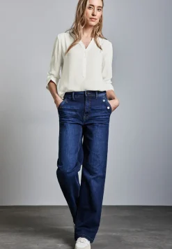 Blouse de base en couleur unie