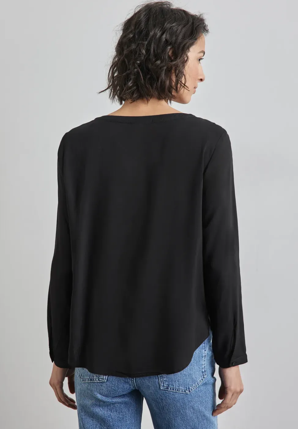Blouse en couleur unie
