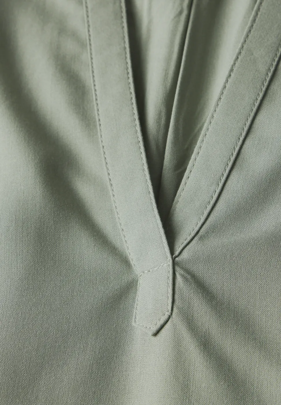 Blouse en couleur unie