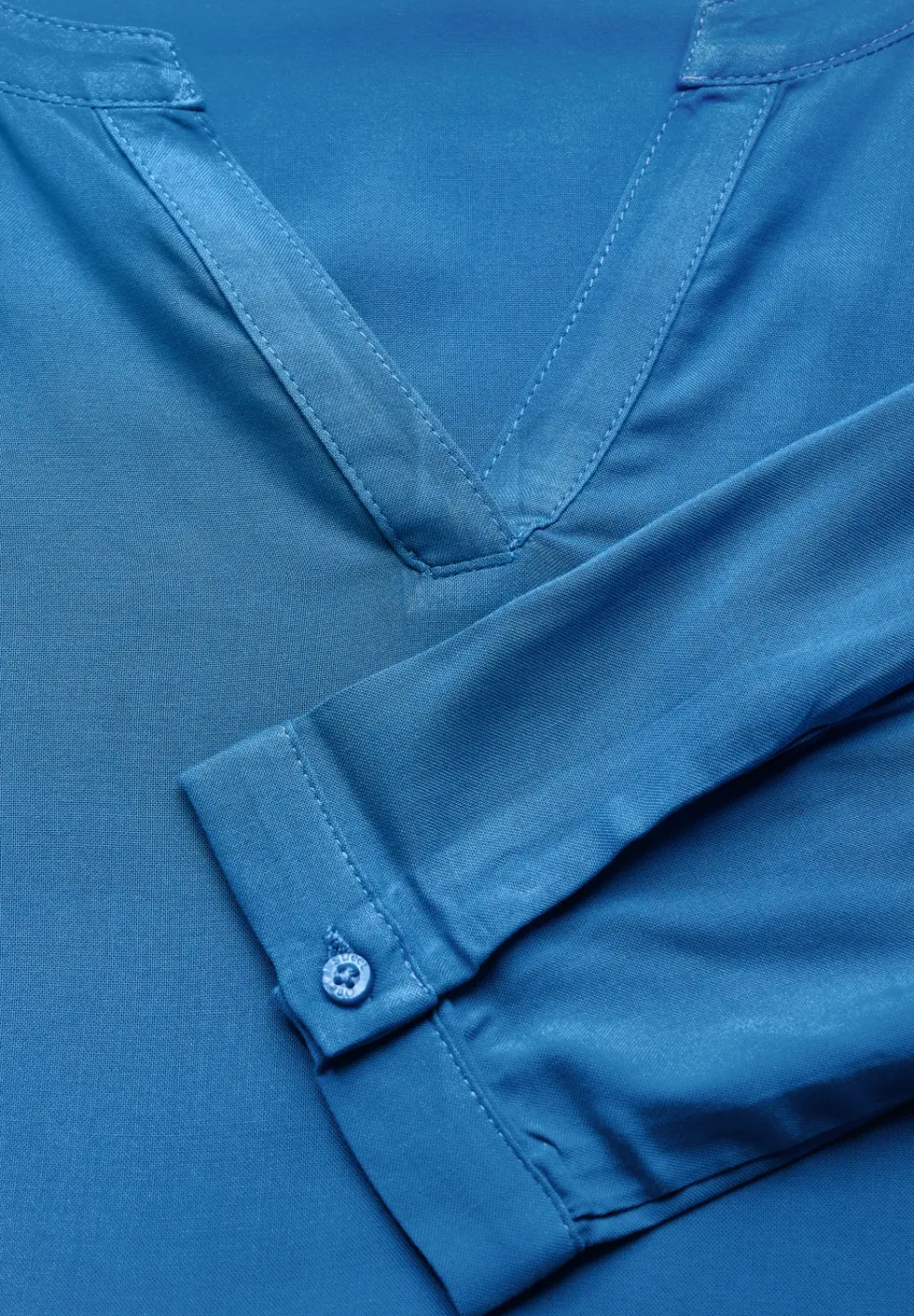 Blouse en couleur unie