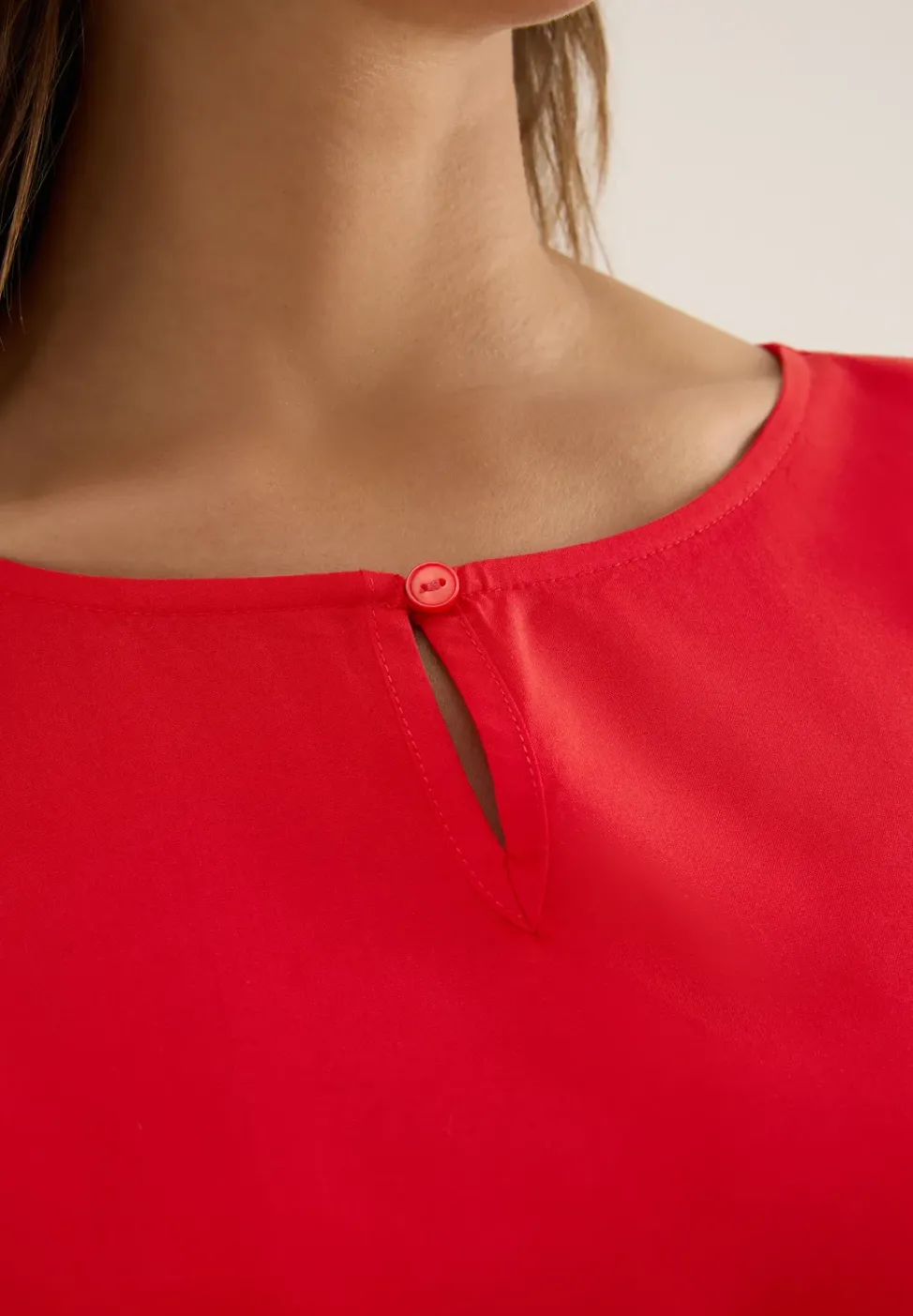 Blouse en couleur unie